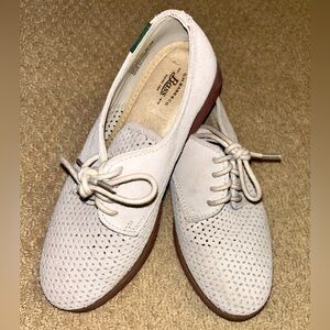 NEW WITHOUT TAGS Bass Leather Balman Loafers